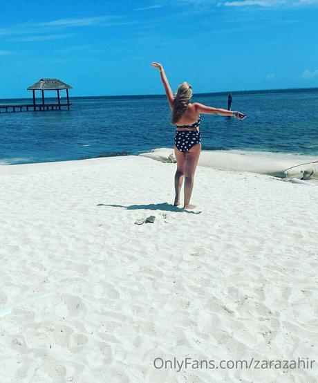 Zara Zahir porno heiße foto