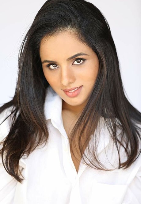 Aparna Brielle hd perfekte foto