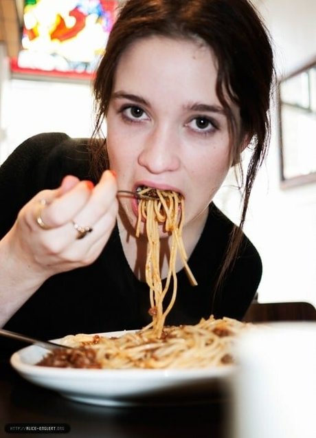 Alice Allegra Englert erotische kostenlose bilder