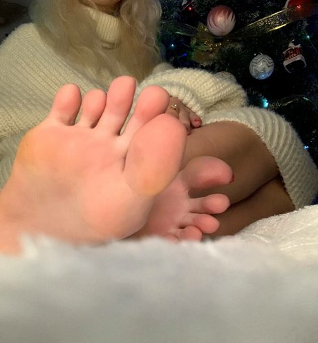 pitzy feet1 exklusive perfekte galerie