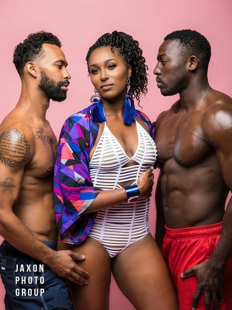 Dr Ebonie Vincent beste erotische bilder