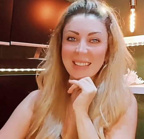 Dunya Vlog erotische xxx fotos