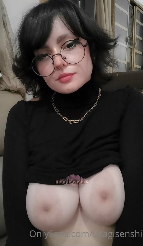 usagiisenshi sexy erotische galerie