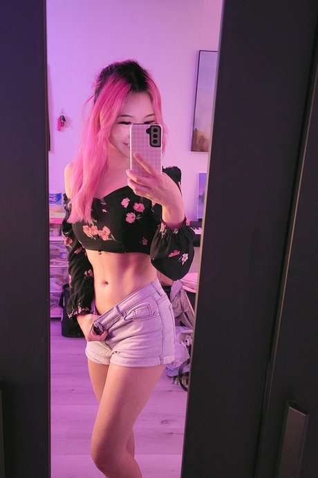 Starrymiu exklusive pornostar bilder