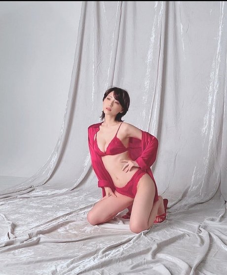 Tsunko schöne sex foto