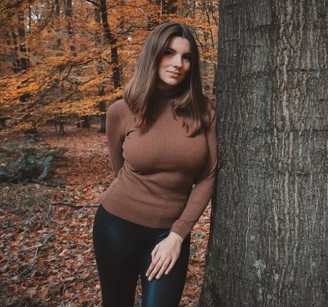 Jasmin Lutke nackt kostenlose galerie