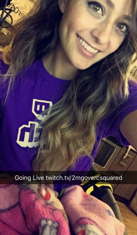 twomgovercsquared top nacktheit bild