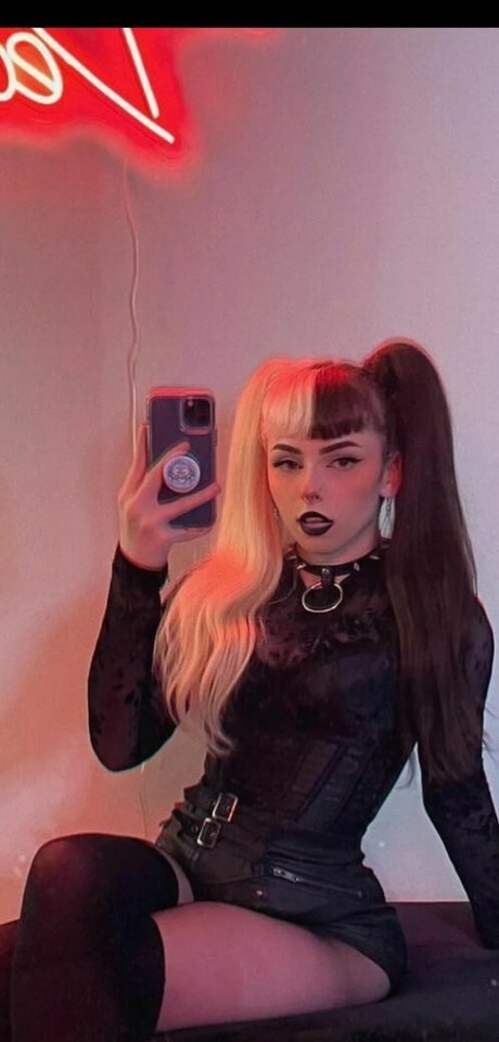 Emma Langevine schöne nackten bilder