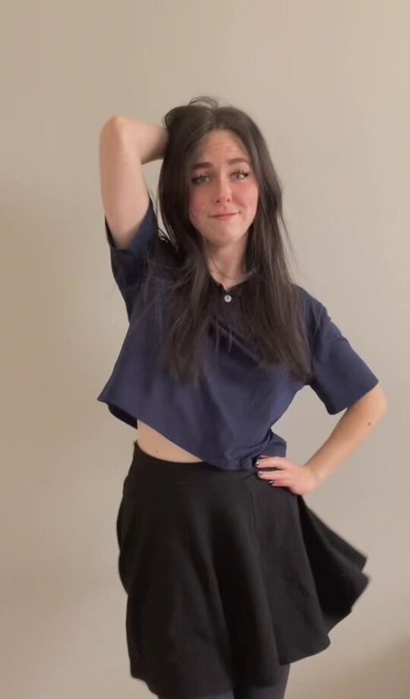 weiße shemale-onlyfans exklusive hd archiv