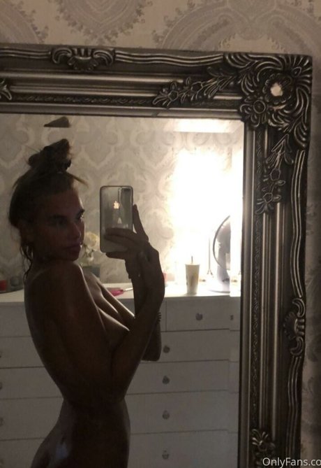 Kyia Peters Basildon nackt hd archiv