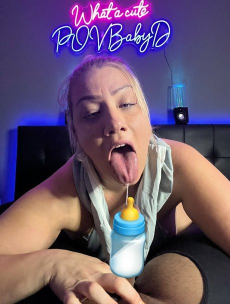 Rylee Rabbit sexy nacktheit bilder