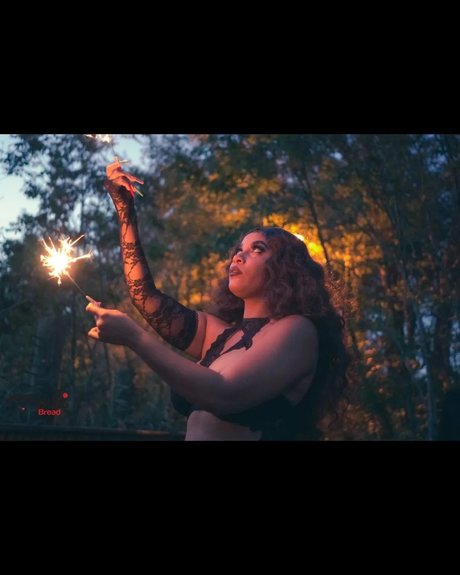 Animated Aja freie erwachsene foto