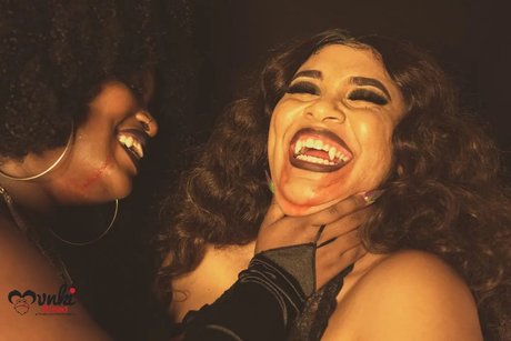 Animated Aja erotische nackte fotos