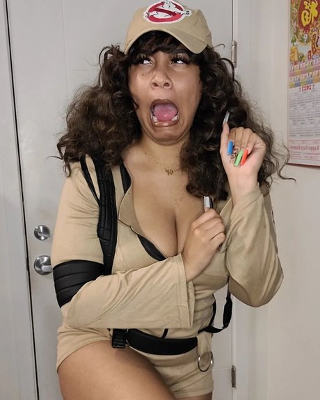 Animated Aja Profilfoto