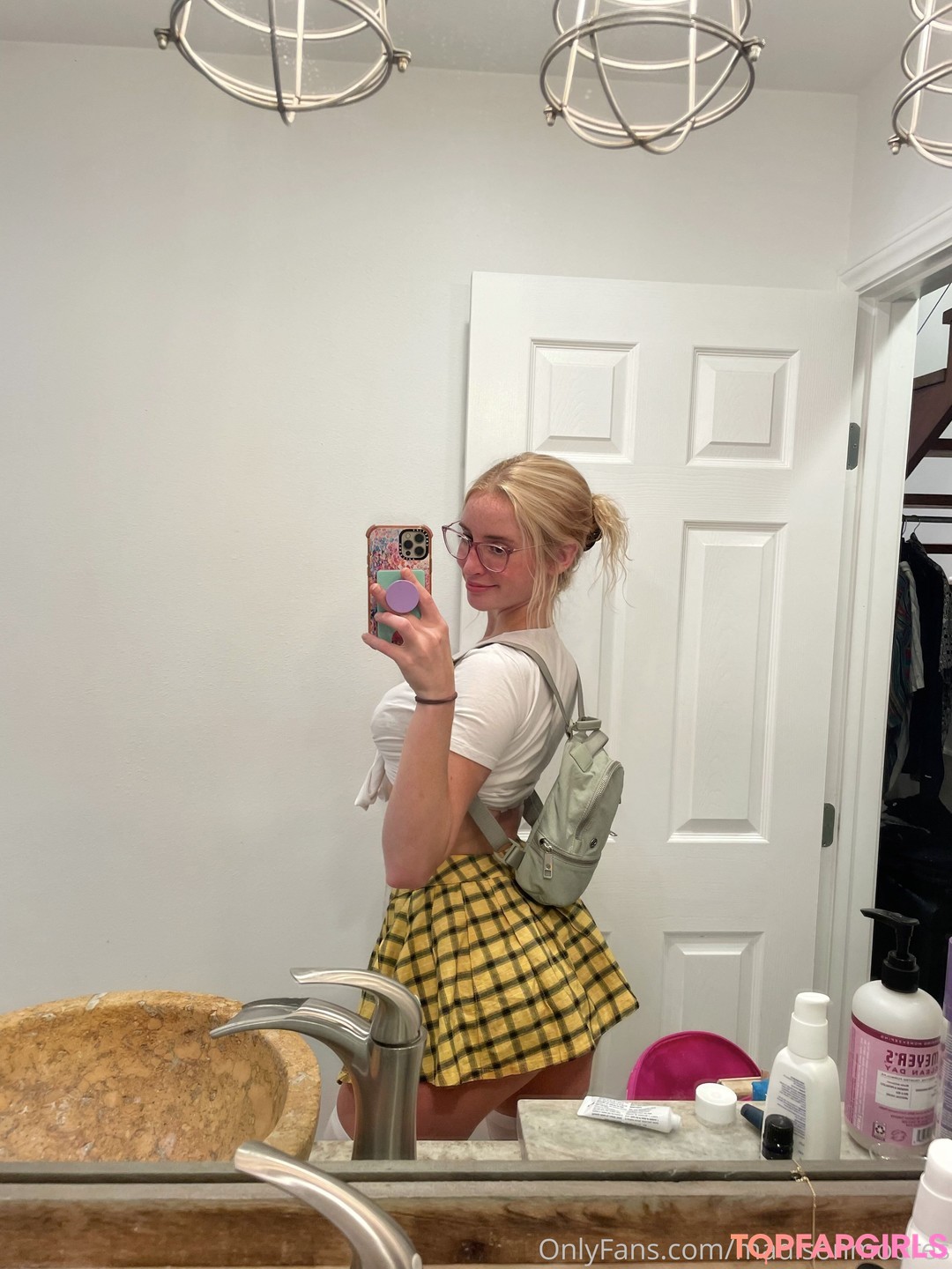 Madison Moores_ model nacktheit galerie