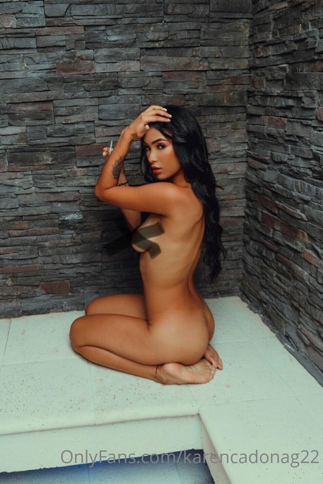 Karen Cardona Garces sexy pornostar bilder