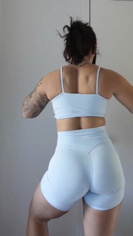 berühmte kostenlose onlyfans akt bilder