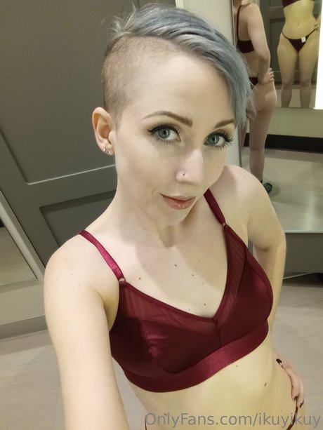 Ikuy Cosplayer hd sexy archiv