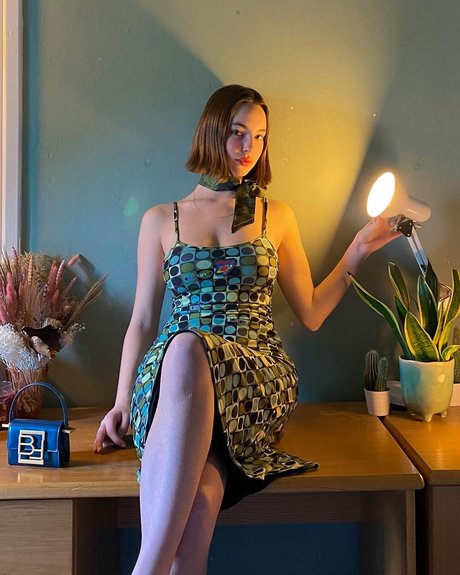 Amelie Manzoli porno hübsche fotos