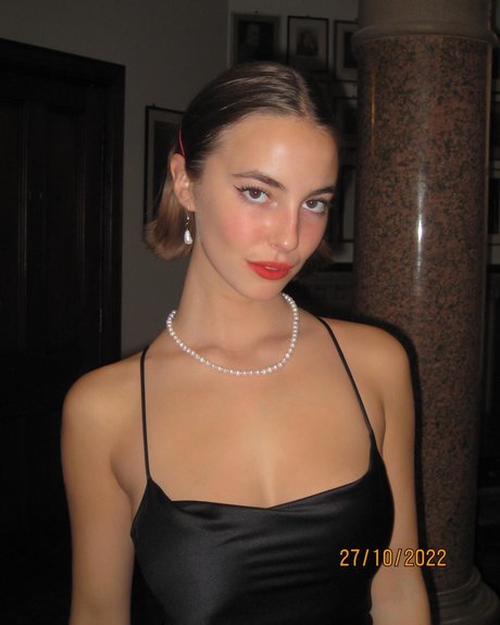 Amelie Manzoli exklusive nette galerien
