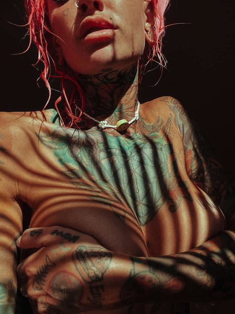 Bantikboy_ porno sexy foto