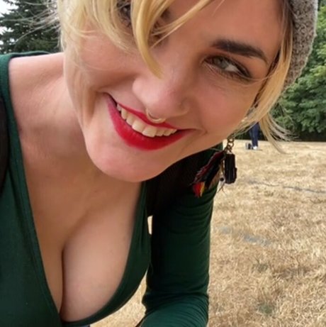 Nagisake xxx pornostar bilder