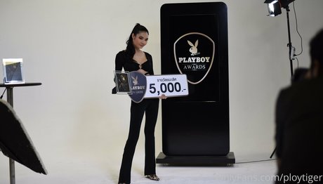 Ploytiger nacktheit beste fotos