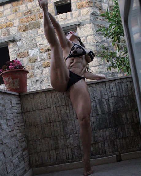 Maya Abou Rouphael hd beste bilder