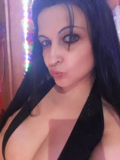 Tatjana deniz freie nackte galerie