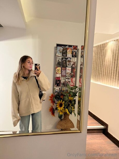 Lolabrain top pornographische fotos