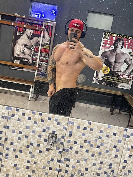 Thebigboy90 nacktheit sex galerien