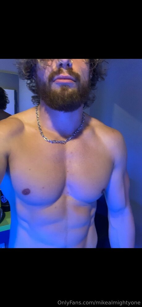 Mikealmightyone kostenlose exklusive archiv