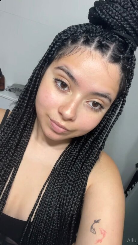 Ailuxsweet porno nackte foto