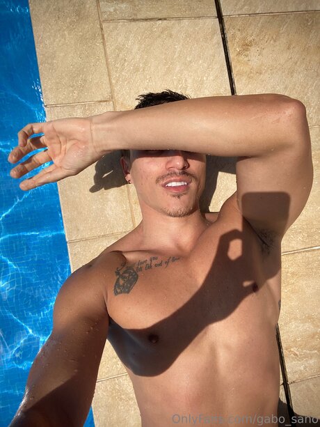 Gabo Sano1 porno nette fotos