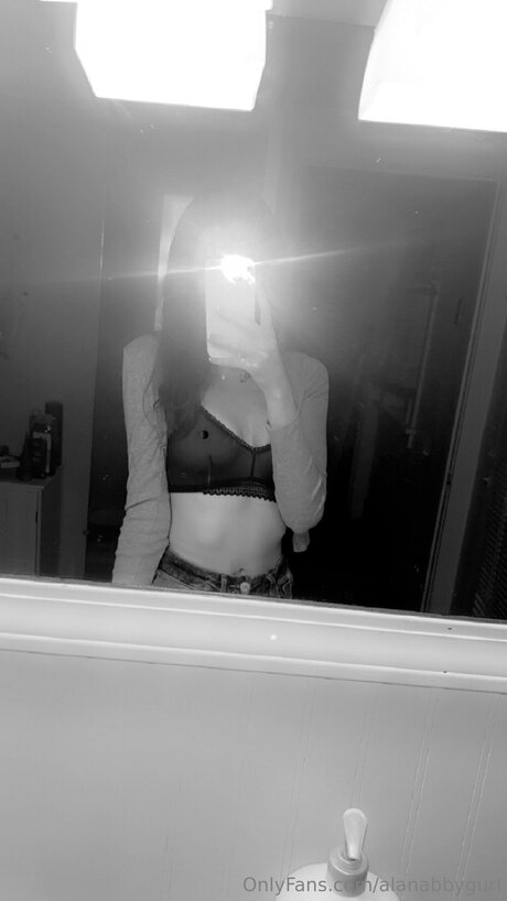 Alanabbygurl porno top foto