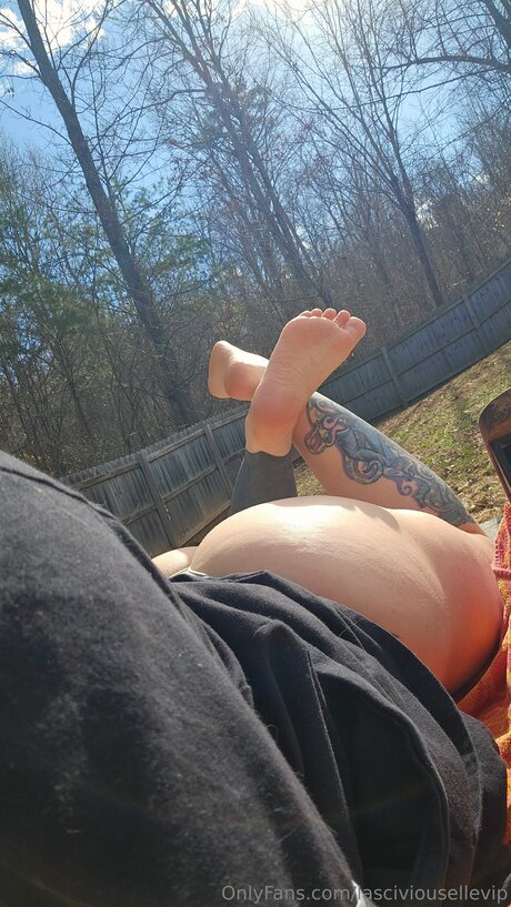 Lasciviousellevip nacktheit pornografische foto
