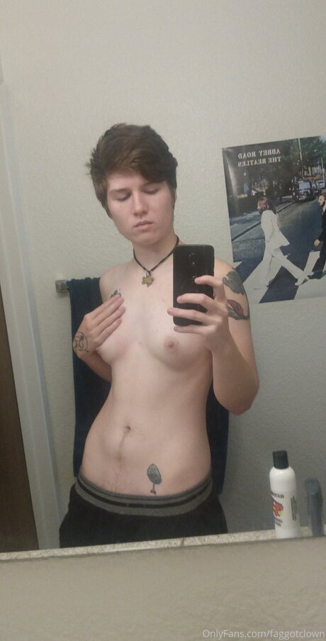 Faggotclown schöne hübsche galerie