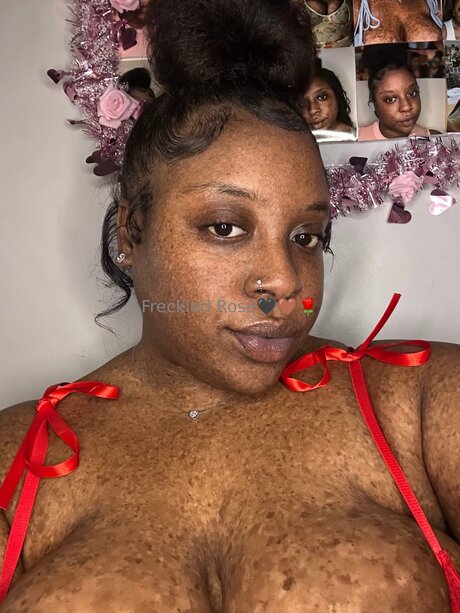 Freckledfantasy5 pornostar kostenlose foto