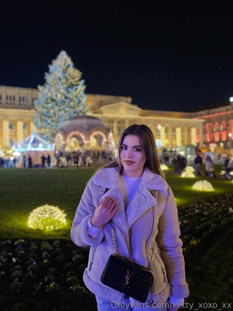 Ketty Xoxo Xx model erwachsene fotos