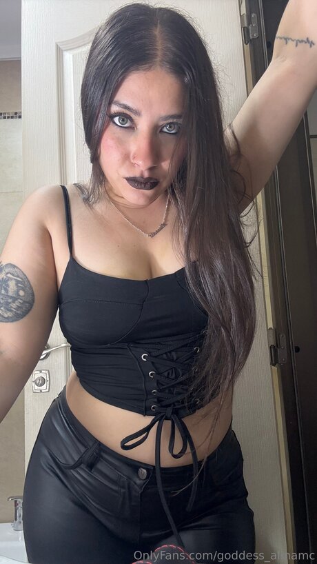 Goddess Alinamc top erotische archiv