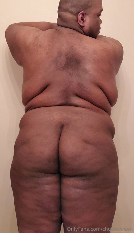 Chubbkween sexy nackten fotos