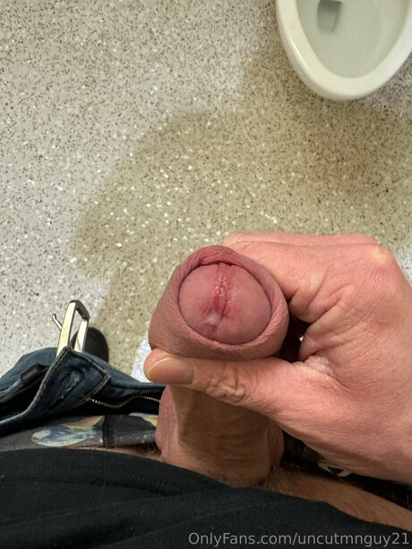 Uncutmnguy21 perfekte fotos