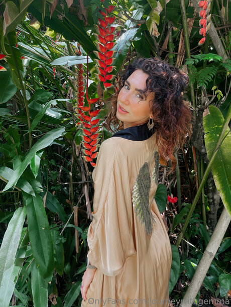 Journeywithgemma perfekte nackte bilder