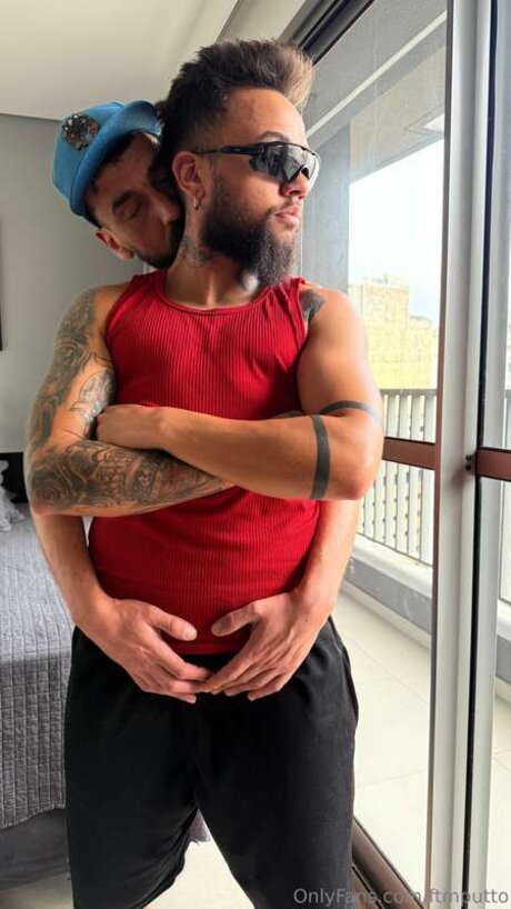 Ftmputto pornografische pornostar bild