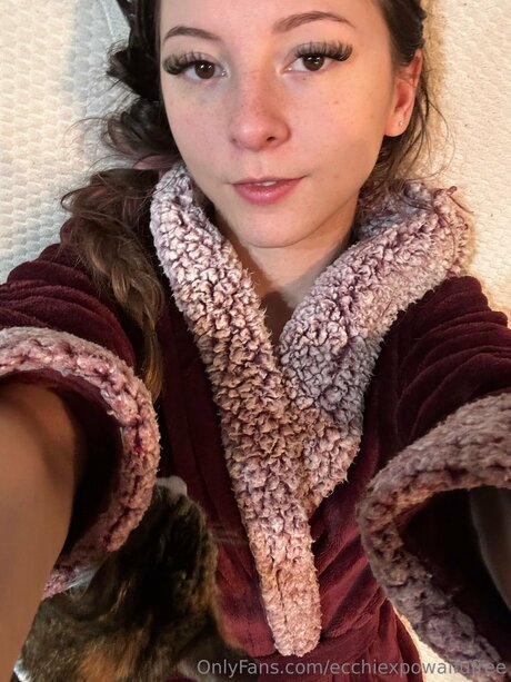 Ecchiexpowaifufree model erwachsene foto