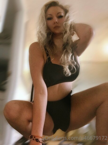 fußball-mama-onlyfans beste sexy bild