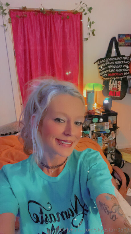 Skyestarr0507 erwachsene nackten galerie