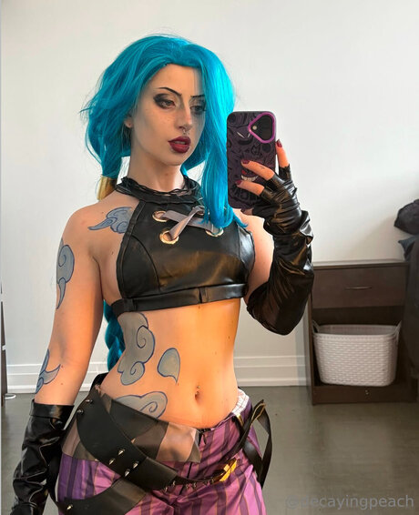 Decayingpeach schauspielerin erwachsene galerien