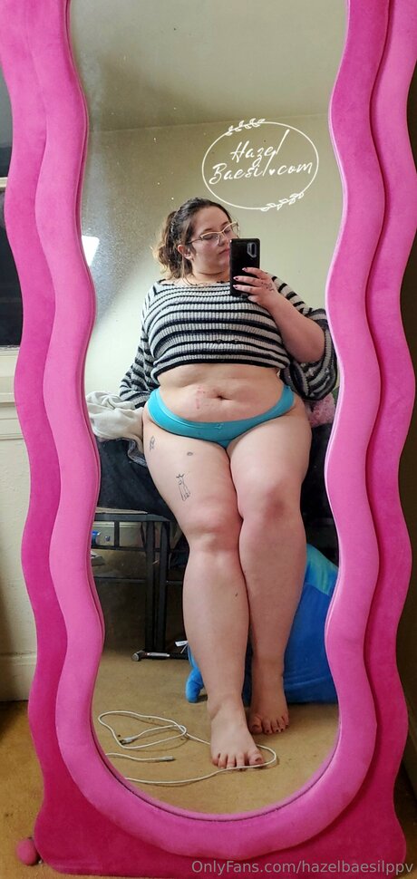 Hazelbaesilppv erotische hübsche foto