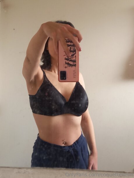 braune onlyfans hübsche pornographische foto